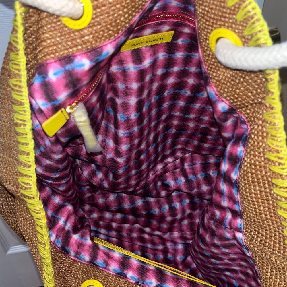 Tory Burch Pineapple Tote Bag - Picture 5 of 8
